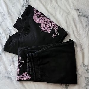 Black sweat set with pink tiger print